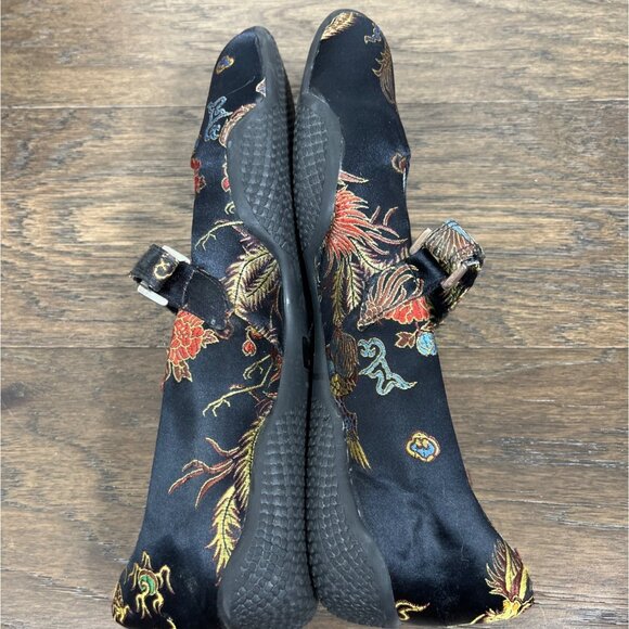 PAZZO Embroidered Mary Jane Flats Black US 8.5 EU 39 EUC - Picture 4 of 9